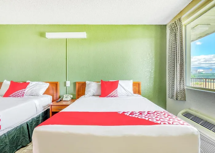 Hotel Oyo Downtown 2*