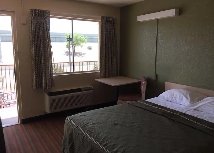 Oyo Downtown Hotel Tucson
