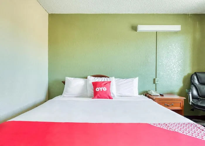 Hotel Oyo Downtown Tucson